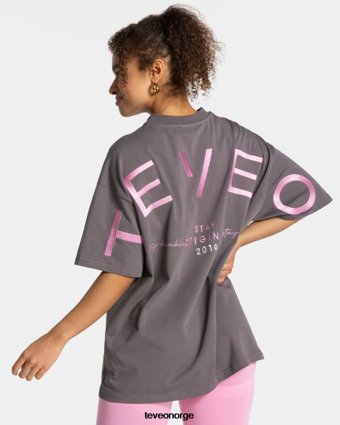 TEVEO klær 0H40JL467 grafitt kvinner signatur oversized t-skjorte
